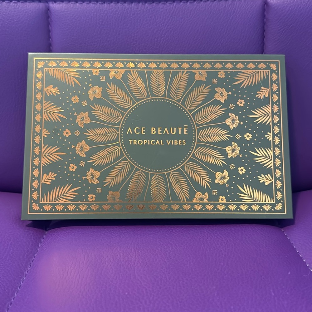 Ace Beaute Tropical Vibes Palette
